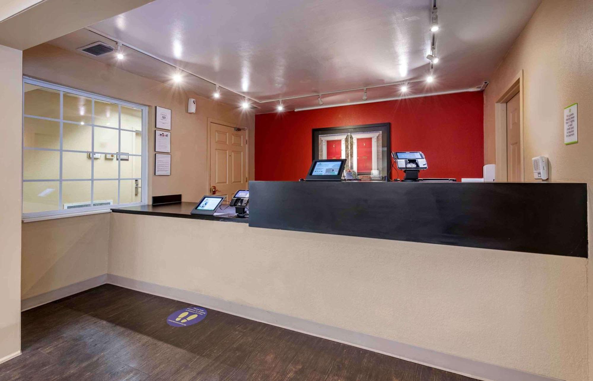 Extended Stay America Select Suites - Orlando - Lake Mary - 1040 Greenwood Blvd Exterior foto
